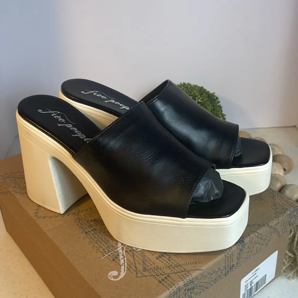 FREE PEOPLE 'Zoe' Platform Slide Sandal Sz 10/EU/40 Color Black/ White - Picture 11 of 11